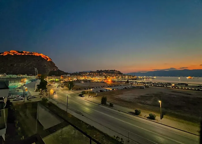 Апартаменты Fos Luxury With View Of