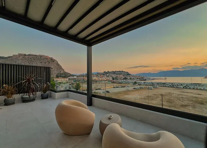 Fos Luxury With View Of דירה